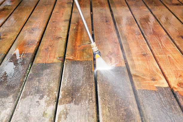 Best Deck Pressure Washing  in Glenwood, IL