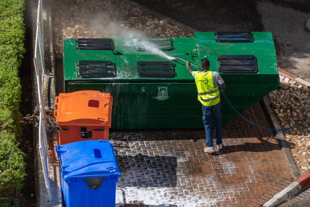 Best Deck Cleaning Services  in Glenwood, IL